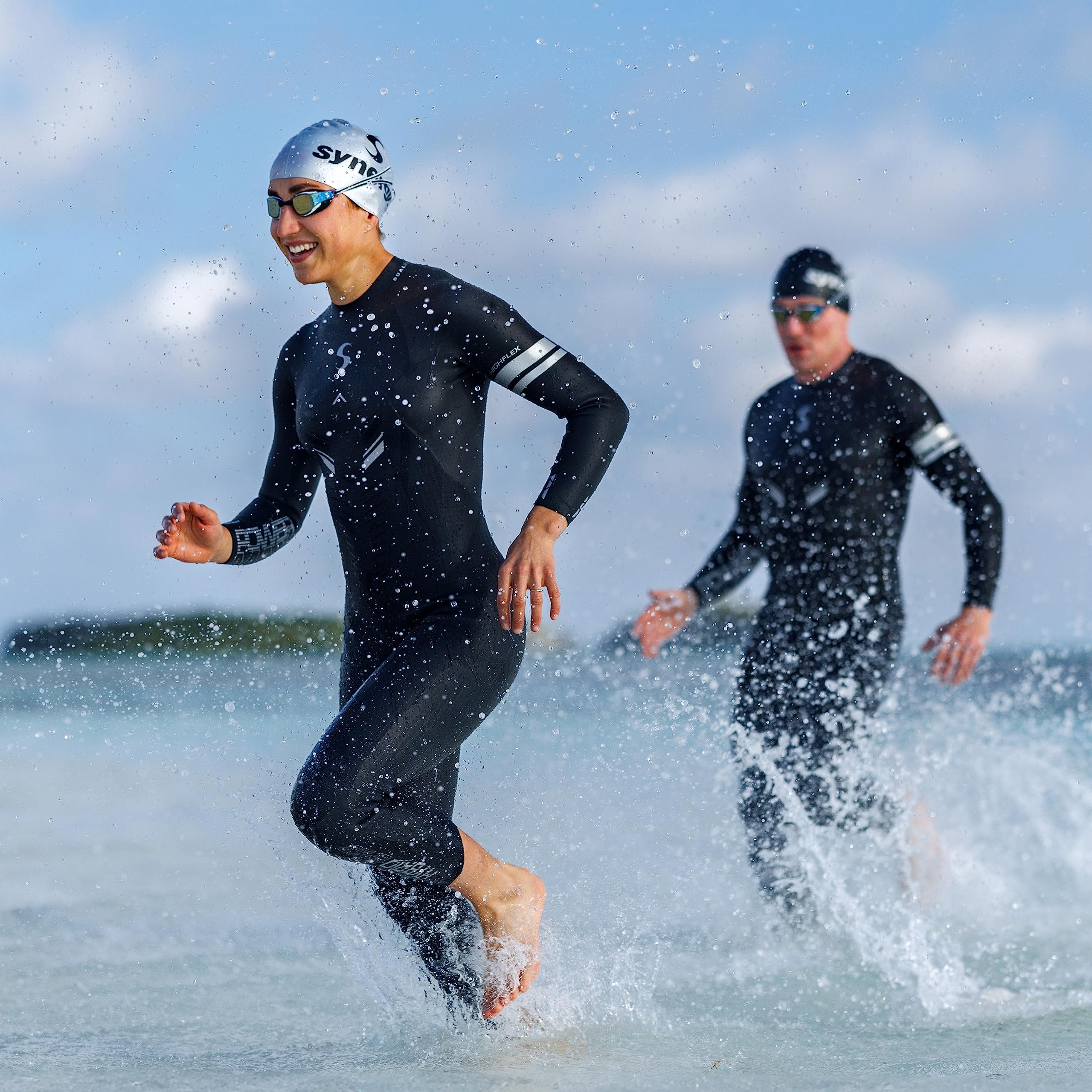2025 Women’s Hybrid EFX4 Fullsleeve Triathlon Wetsuit - Demo A - Image 4