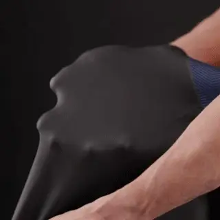Men's Hyperion Fullsleeve Triathlon Wetsuit - Image 3