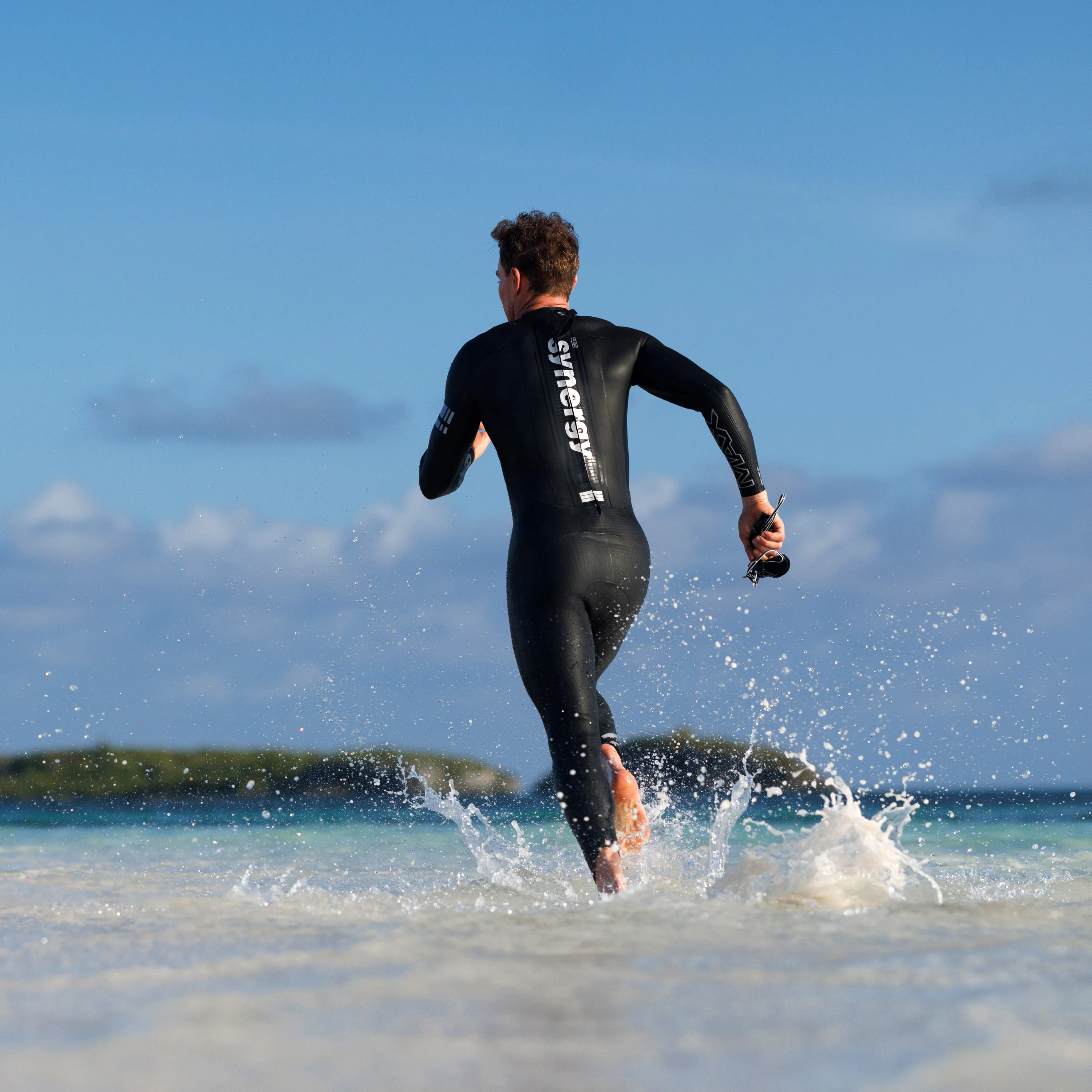 Men’s Hybrid EFX Fullsleeve Rental - Image 4