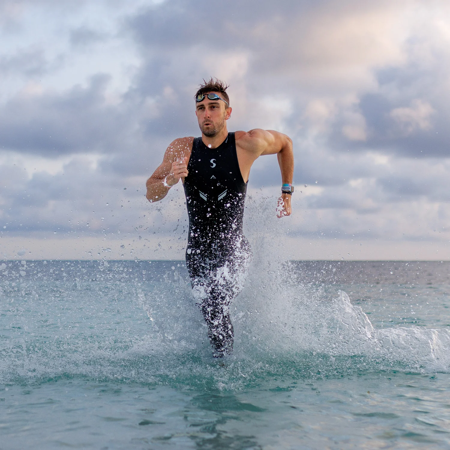 Men's Hybrid EFX Sleeveless Rental - Image 3